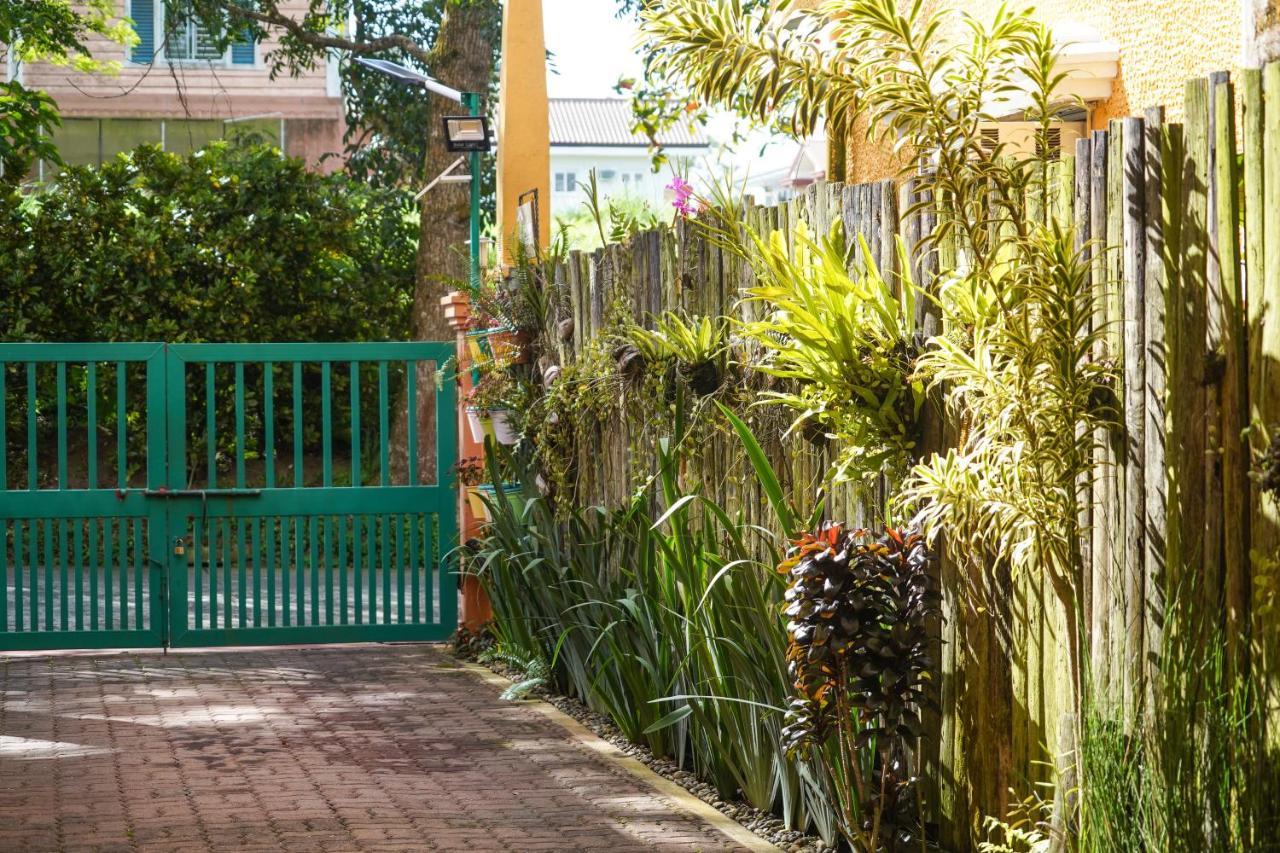 Charming Tagaytay Vacation Home Tagaytay City Exterior photo