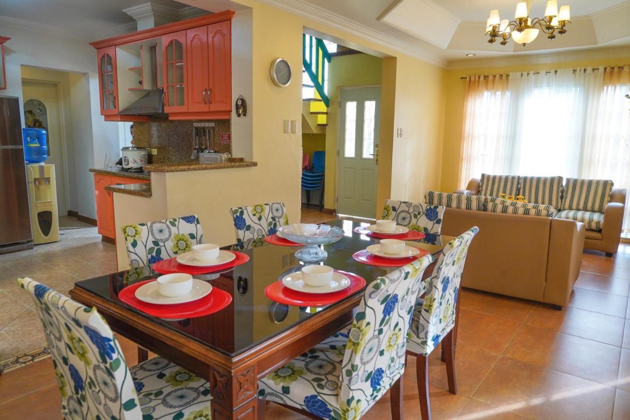 Charming Tagaytay Vacation Home Tagaytay City Exterior photo