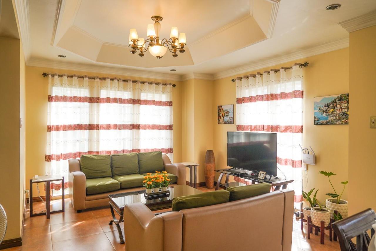 Charming Tagaytay Vacation Home Tagaytay City Exterior photo