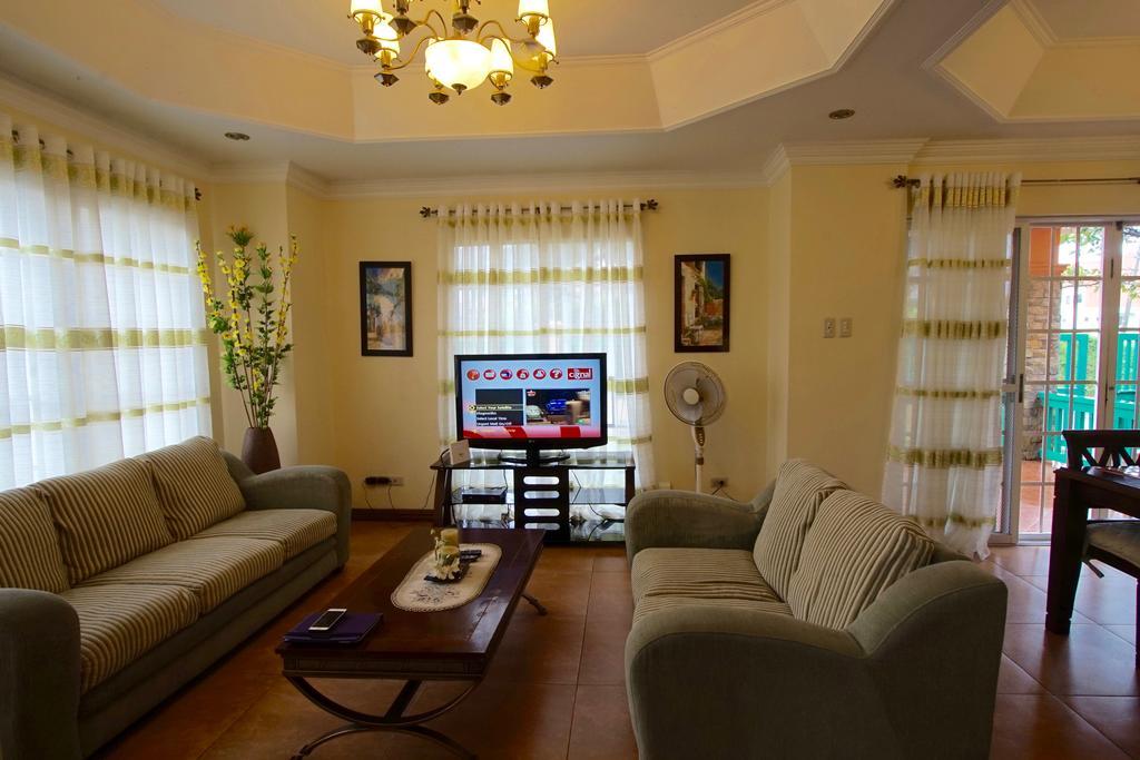 Charming Tagaytay Vacation Home Tagaytay City Exterior photo